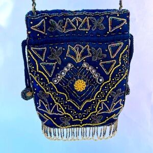 Vintage beaded blue iridescent embroidered purse / evening bag